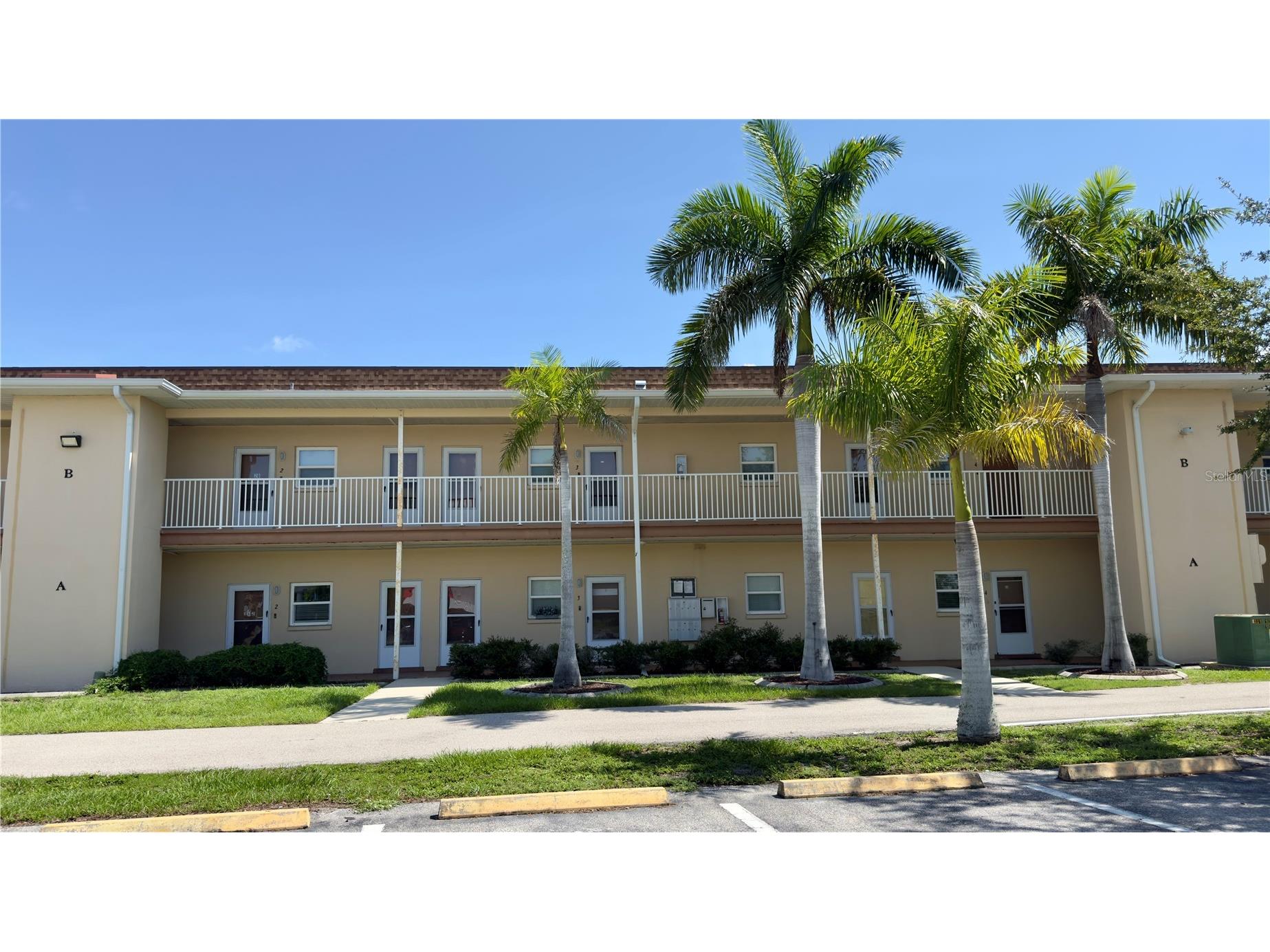 3136 Harbor Boulevard #2A Port Charlotte FL 33952 C7528138 image1