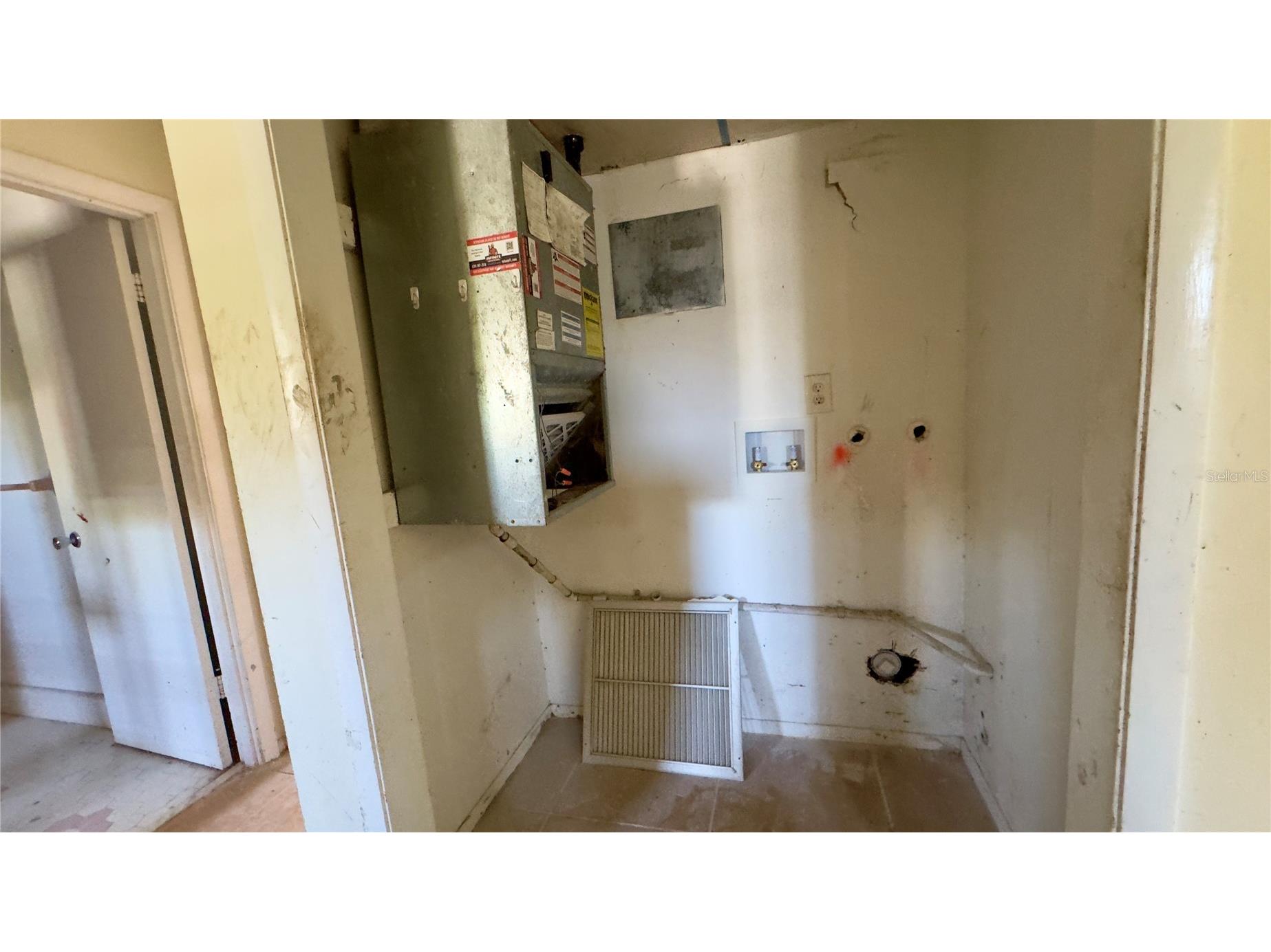 3136 Harbor Boulevard #2A Port Charlotte FL 33952 C7528138 image15