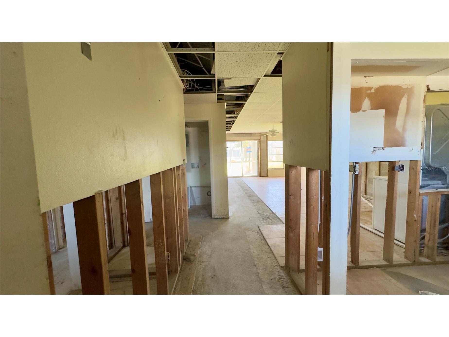3136 Harbor Boulevard #2A Port Charlotte FL 33952 C7528138 image8