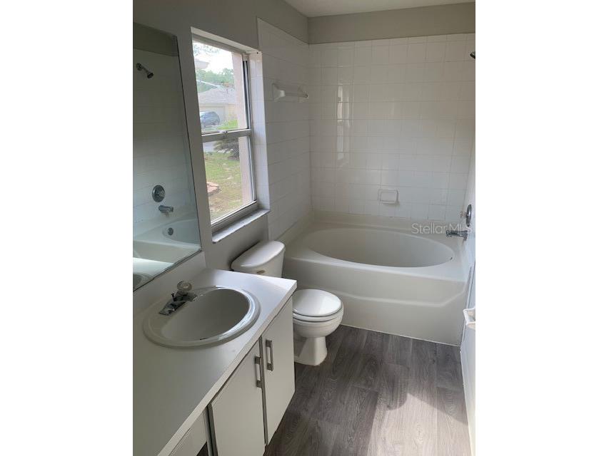 3136 Pine Top Drive Valrico FL 33594 TB8490444 image14