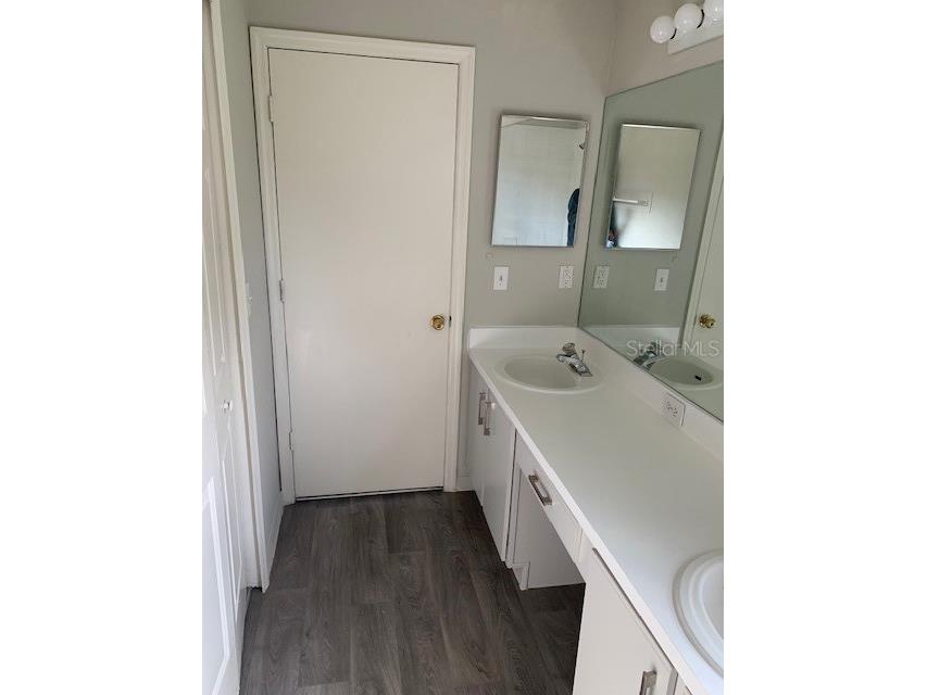 3136 Pine Top Drive Valrico FL 33594 TB8490444 image15