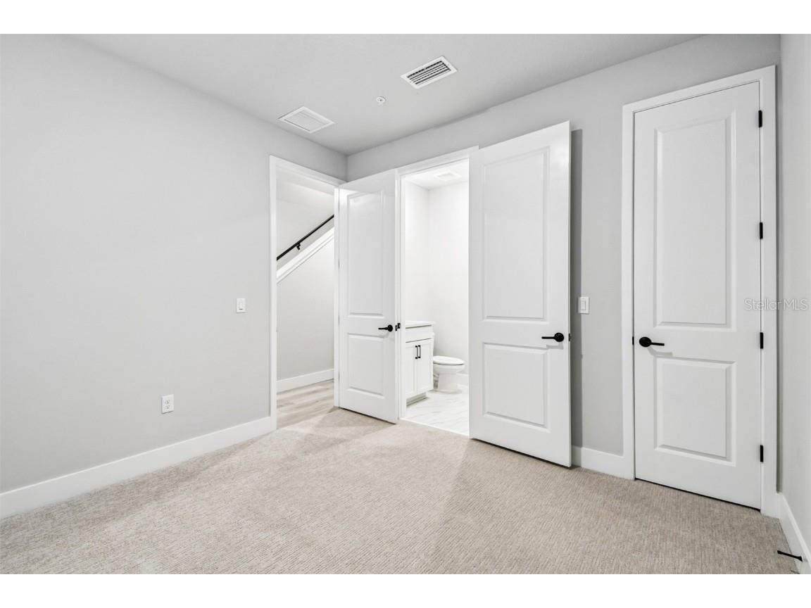 3137 4th Terrace N Saint Petersburg FL 33713 TB8457328 image32