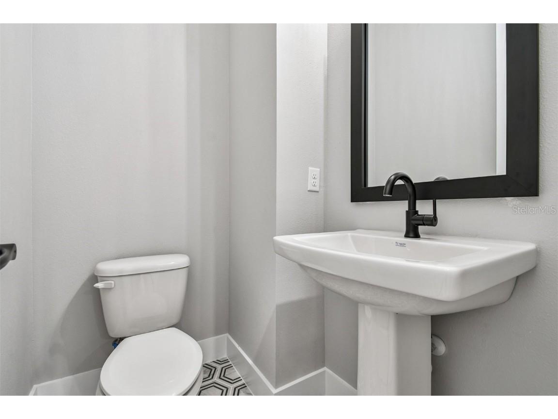 3137 4th Terrace N Saint Petersburg FL 33713 TB8457328 image36