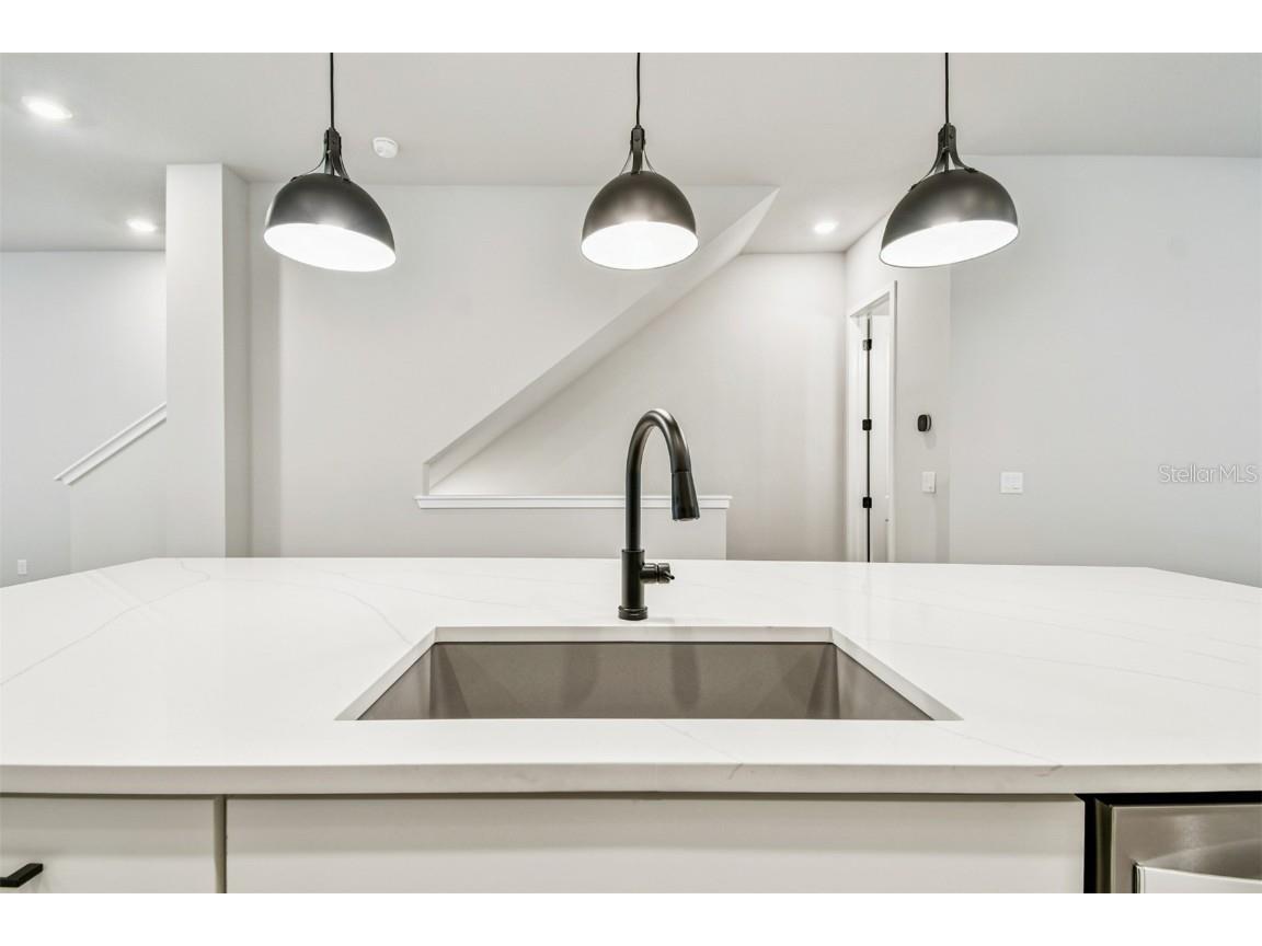 3137 4th Terrace N Saint Petersburg FL 33713 TB8457328 image7