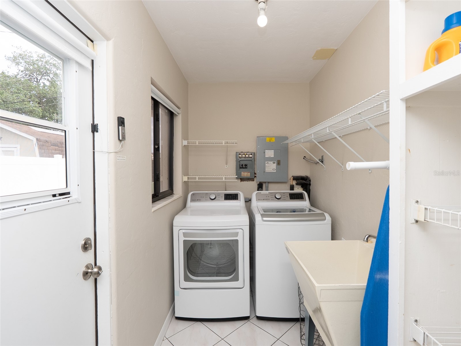 3137 Bay Street Sarasota FL 34237 A4696080 image16