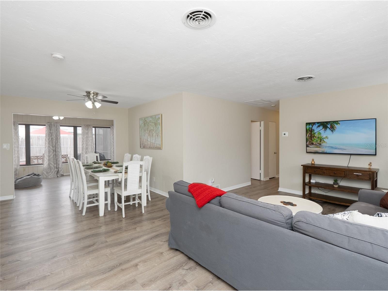 3137 Bay Street Sarasota FL 34237 A4696080 image5