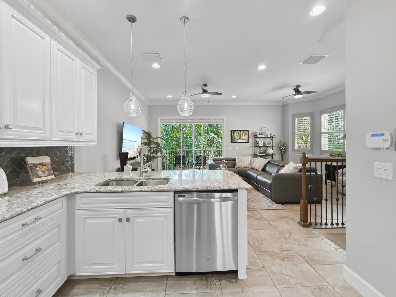 3137 Moorings Drive S Saint Petersburg FL 33712 A4694944 image9