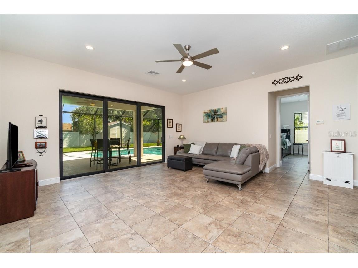 3137 SE 8th Avenue Cape Coral FL 33904 A4667576 image9