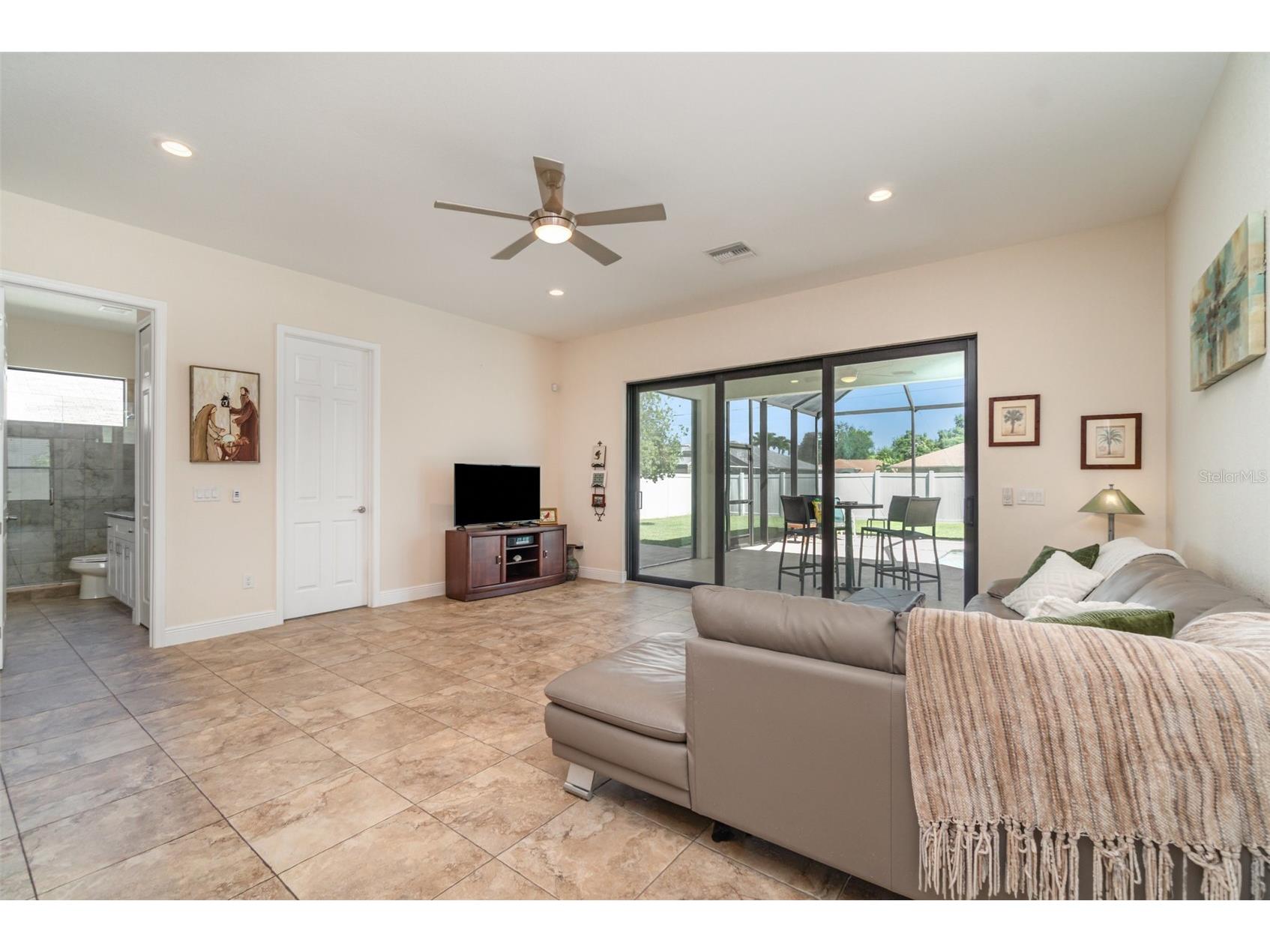 3137 SE 8th Avenue Cape Coral FL 33904 A4698765 image10