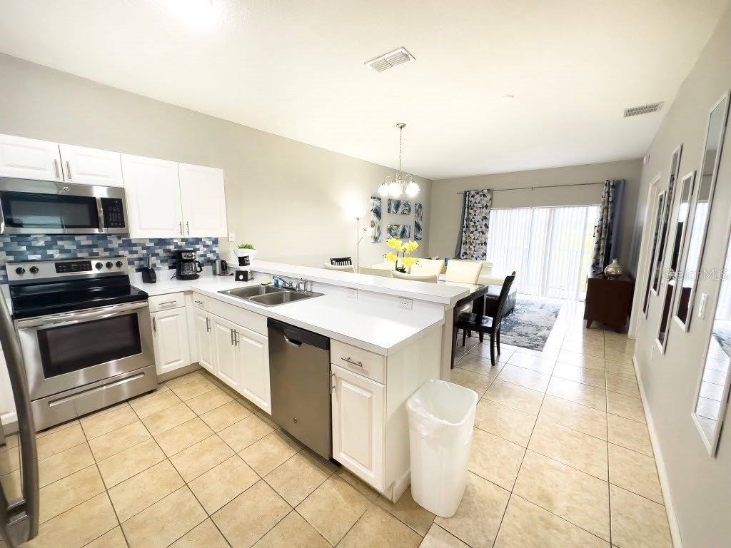 3137 Sun Lake Court #A Kissimmee FL 34747 O6416418 image9