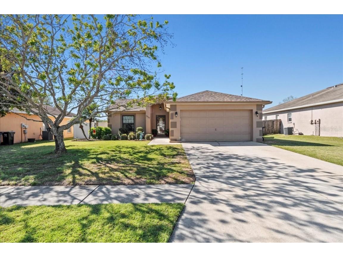 3137 Winchester Estates Loop Lakeland FL 33810 L4951419 image1