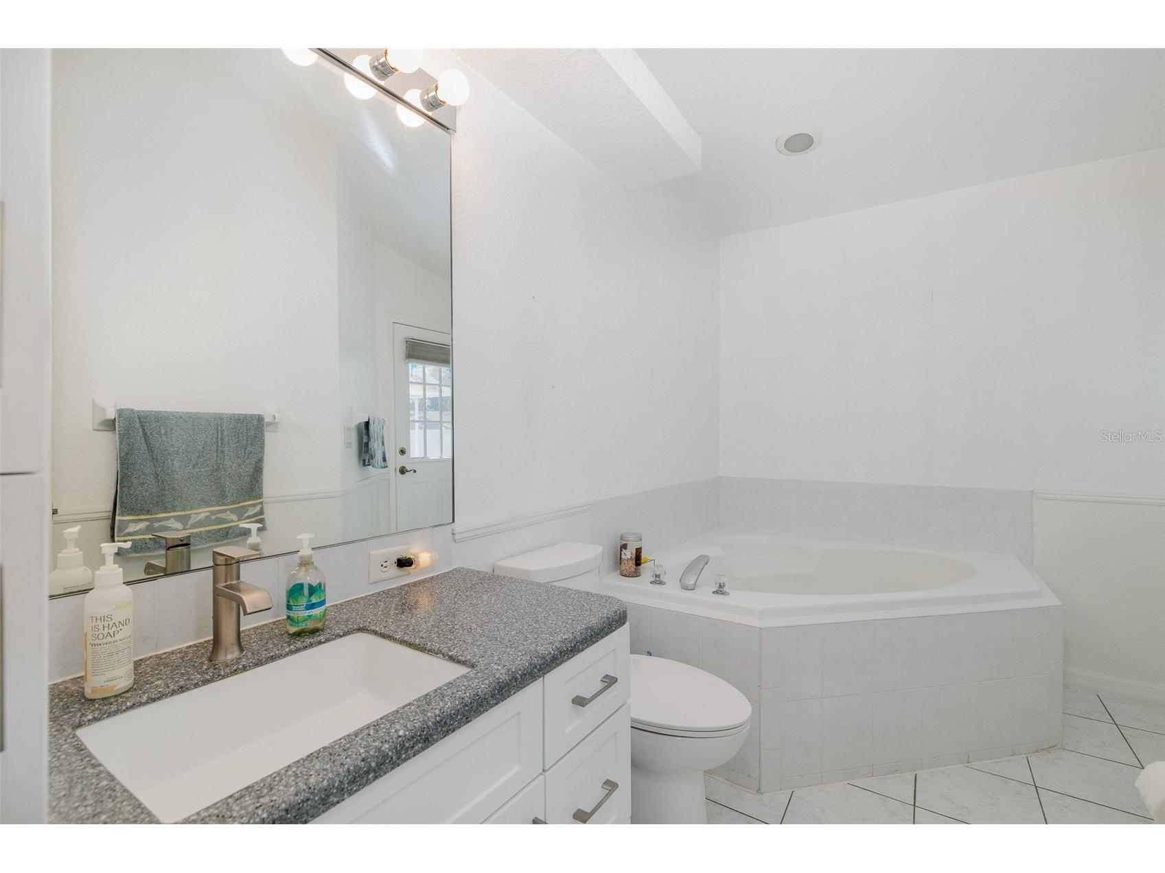 3138 Ellington Way New Port Richey FL 34655 TB8478409 image34