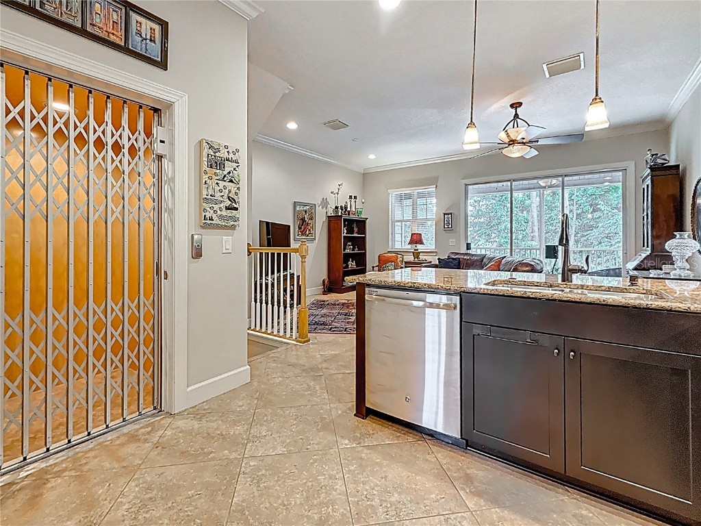 3138 Nautical Place S Saint Petersburg FL 33712 TB8390354 image21