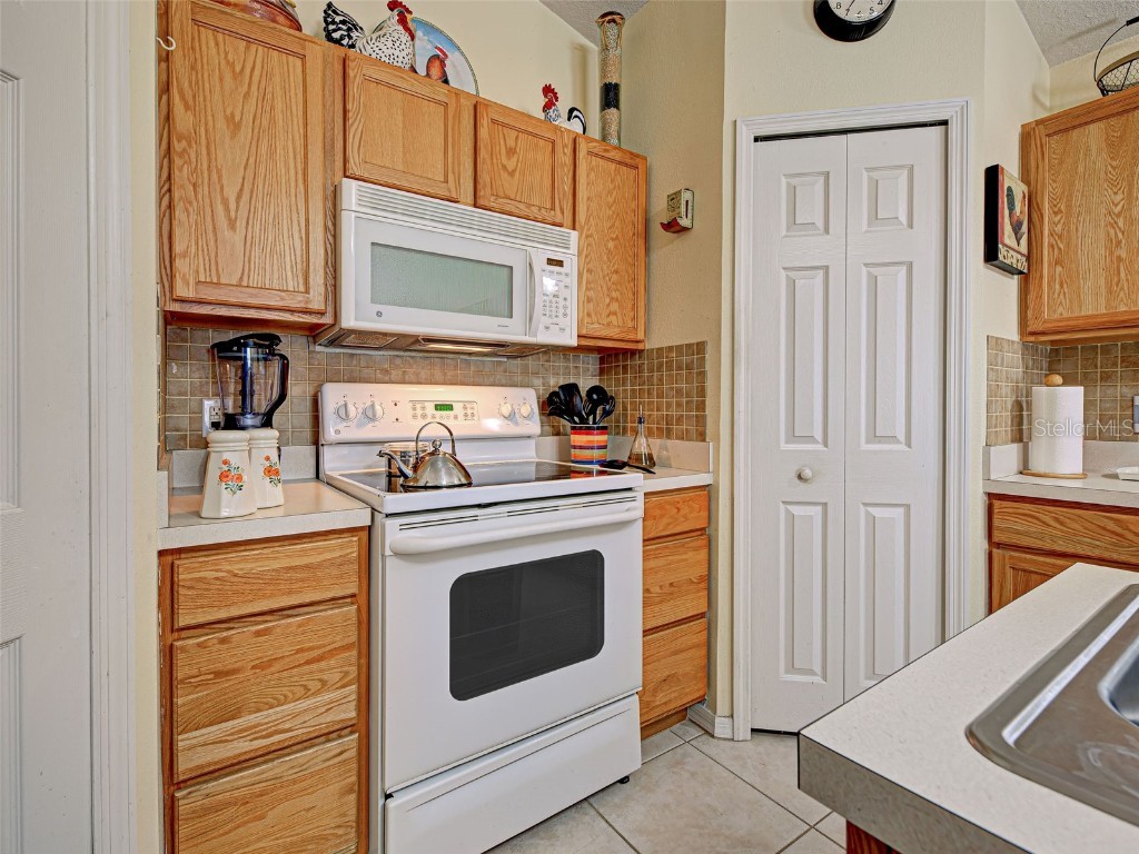 3139 Point Street North Port FL 34286 N6139348 image26