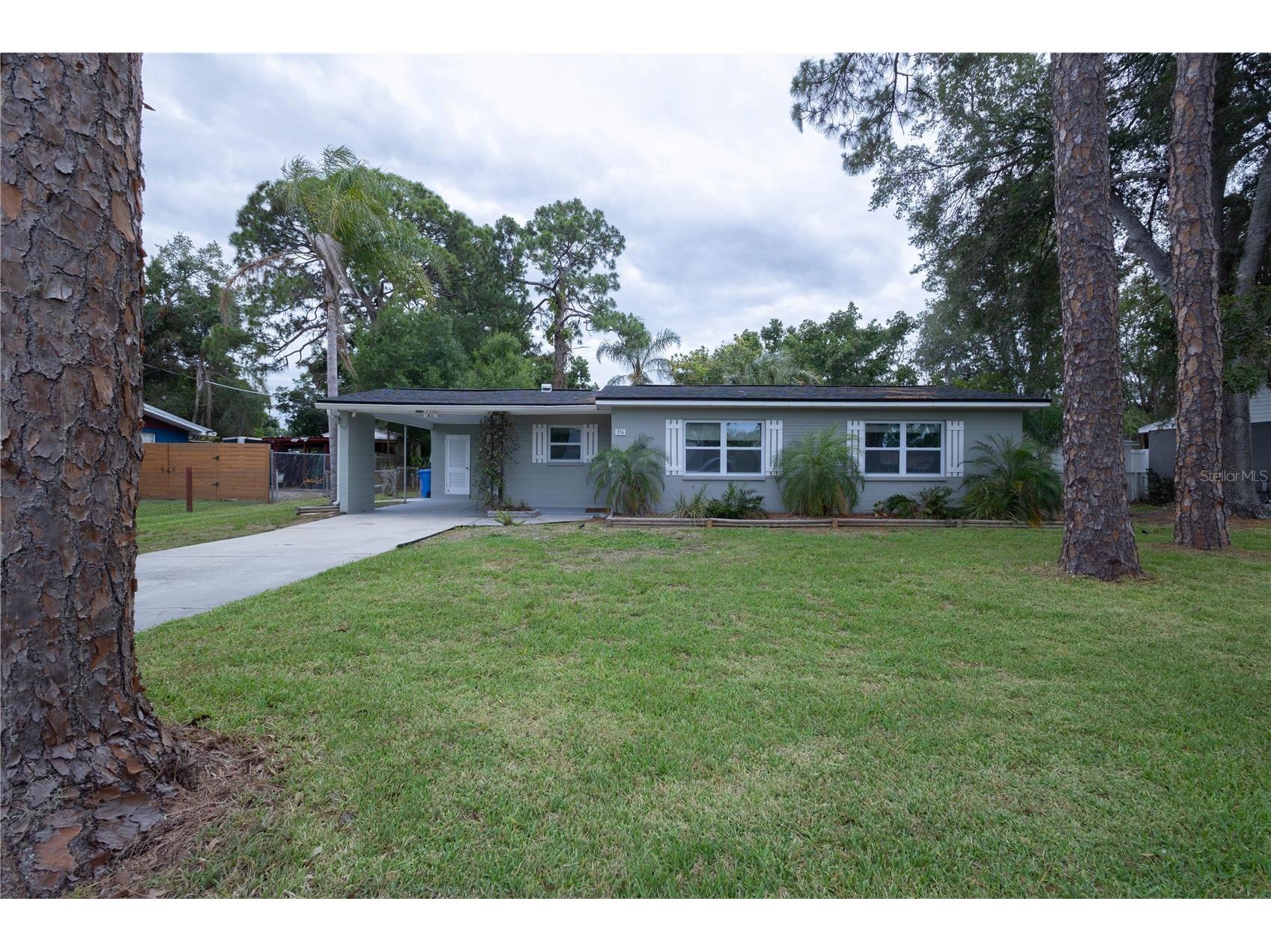 314 4th Avenue SW Ruskin FL 33570 TB8517524 image1