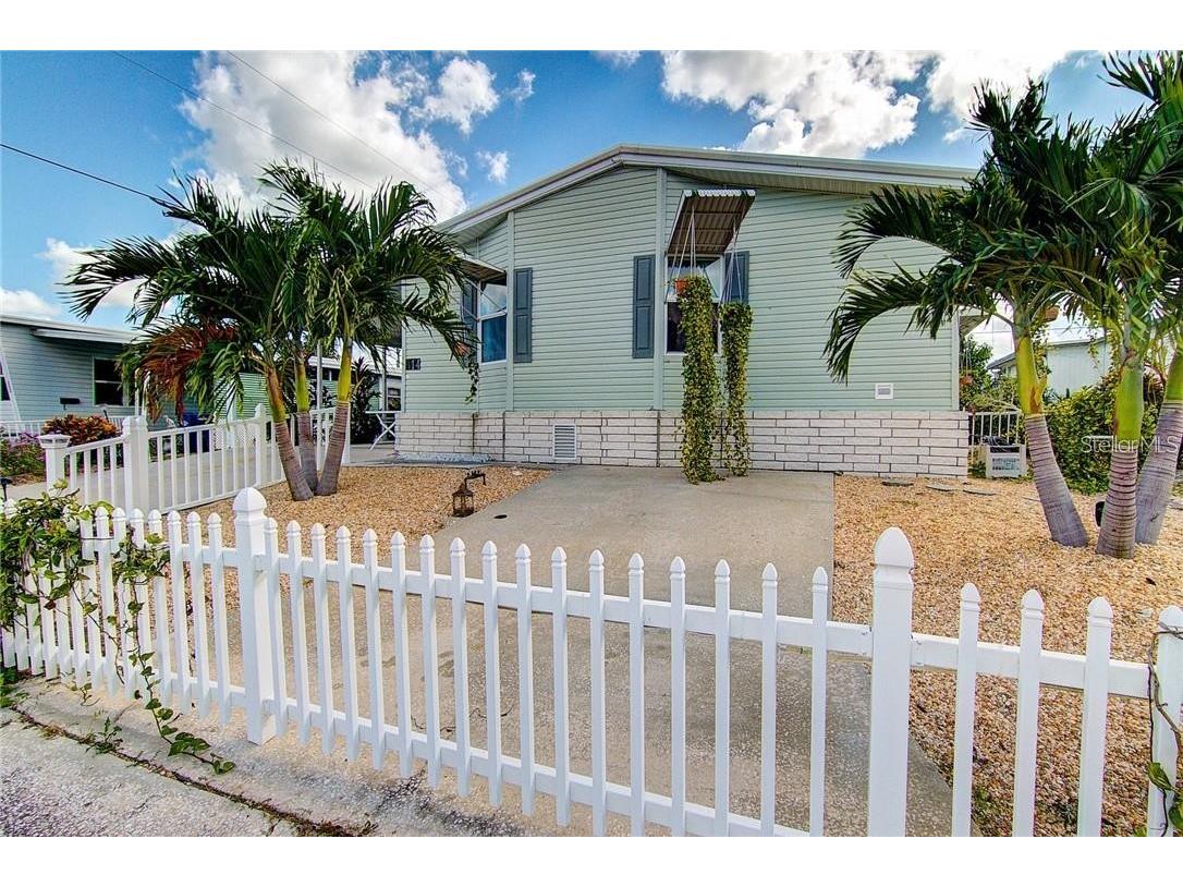 314 50th Avenue Terrace W Bradenton FL 34207 A4575987 image1