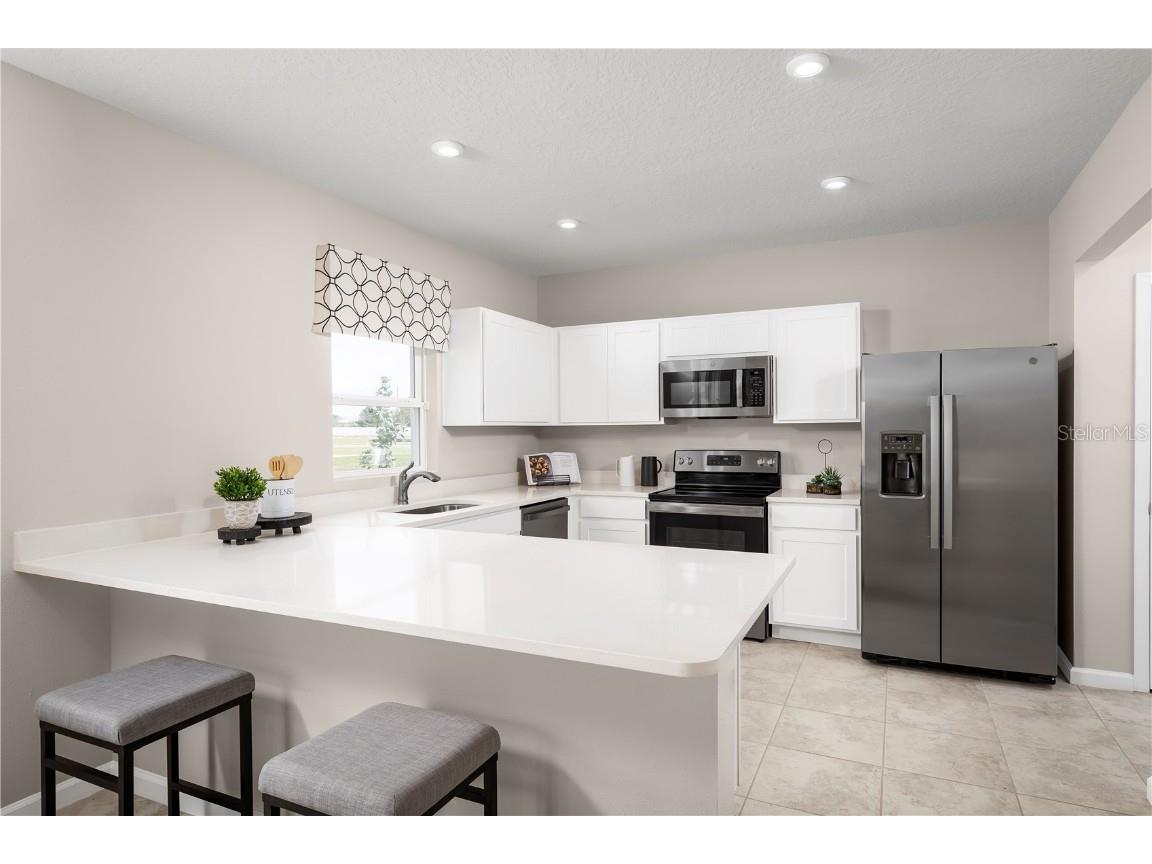 314 Biltmore Boulevard Dundee FL 33838 W7880679 image4