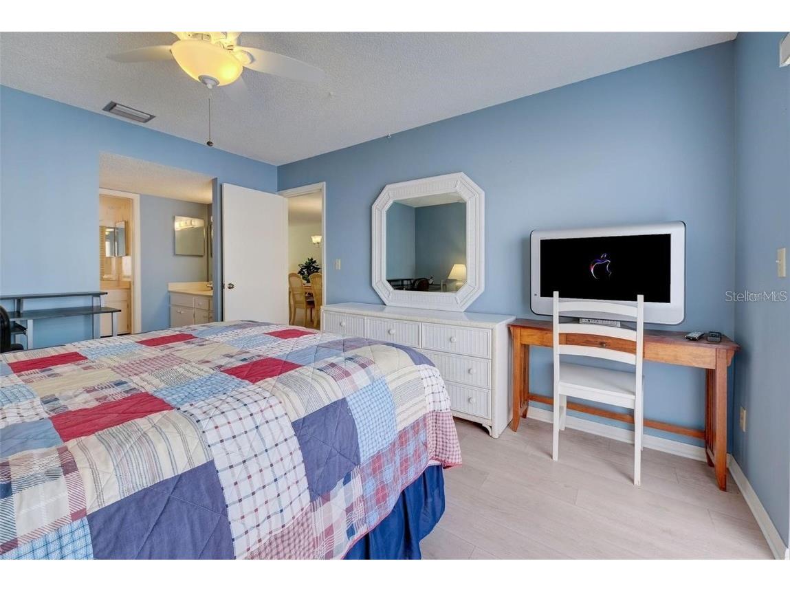 314 Cerromar Way N #16 Venice FL 34293 C7517003 image16