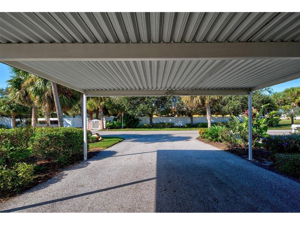 314 Cerromar Way N #16 Venice FL 34293 C7517003 image37