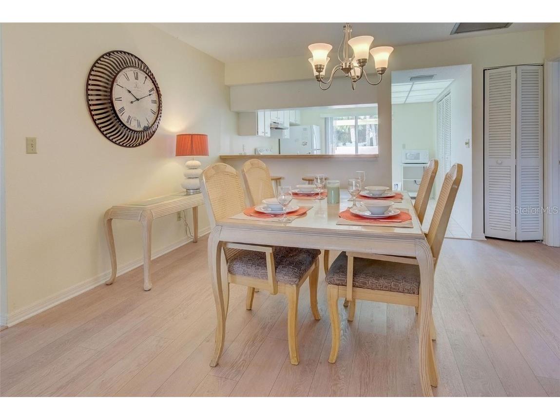 314 Cerromar Way N #16 Venice FL 34293 C7517003 image9