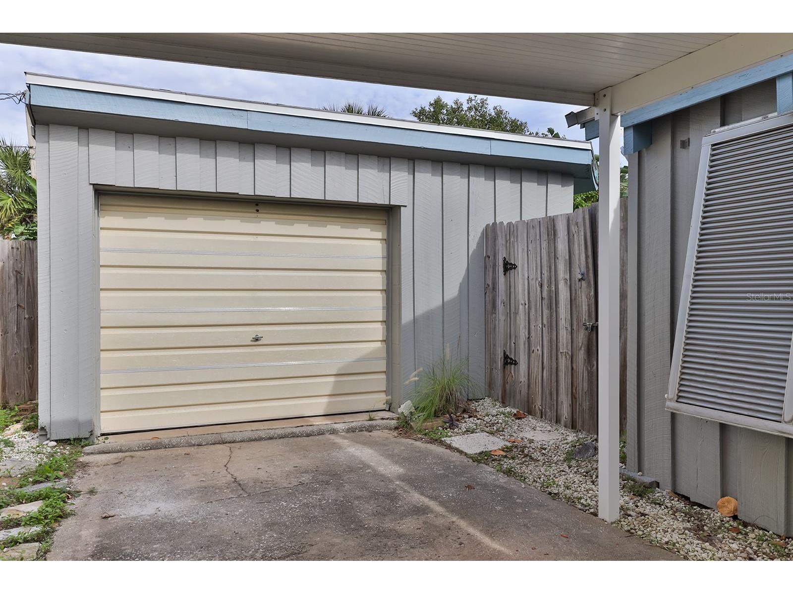 314 Due East Street New Smyrna Beach FL 32169 NS1088549 image43