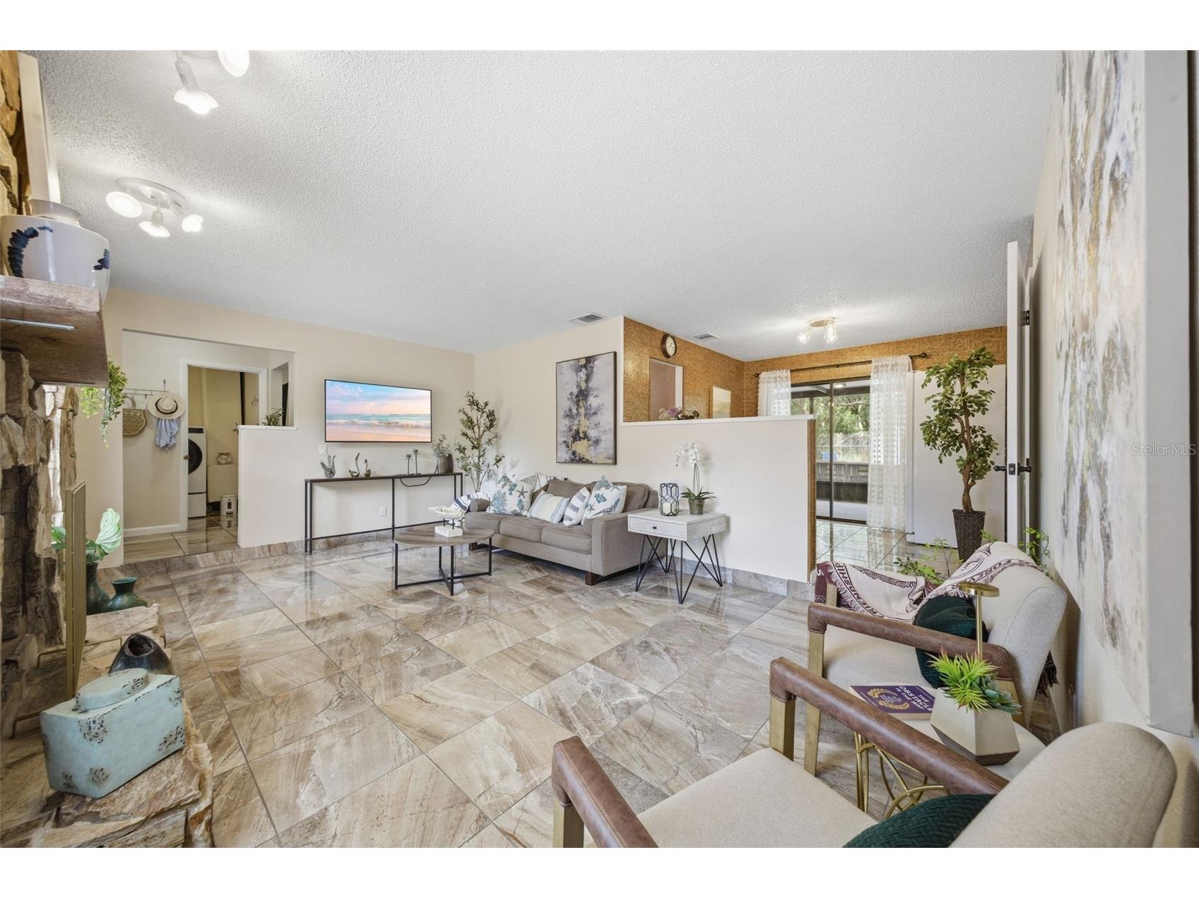 314 E 137th Avenue Tampa FL 33613 TB8474559 image11