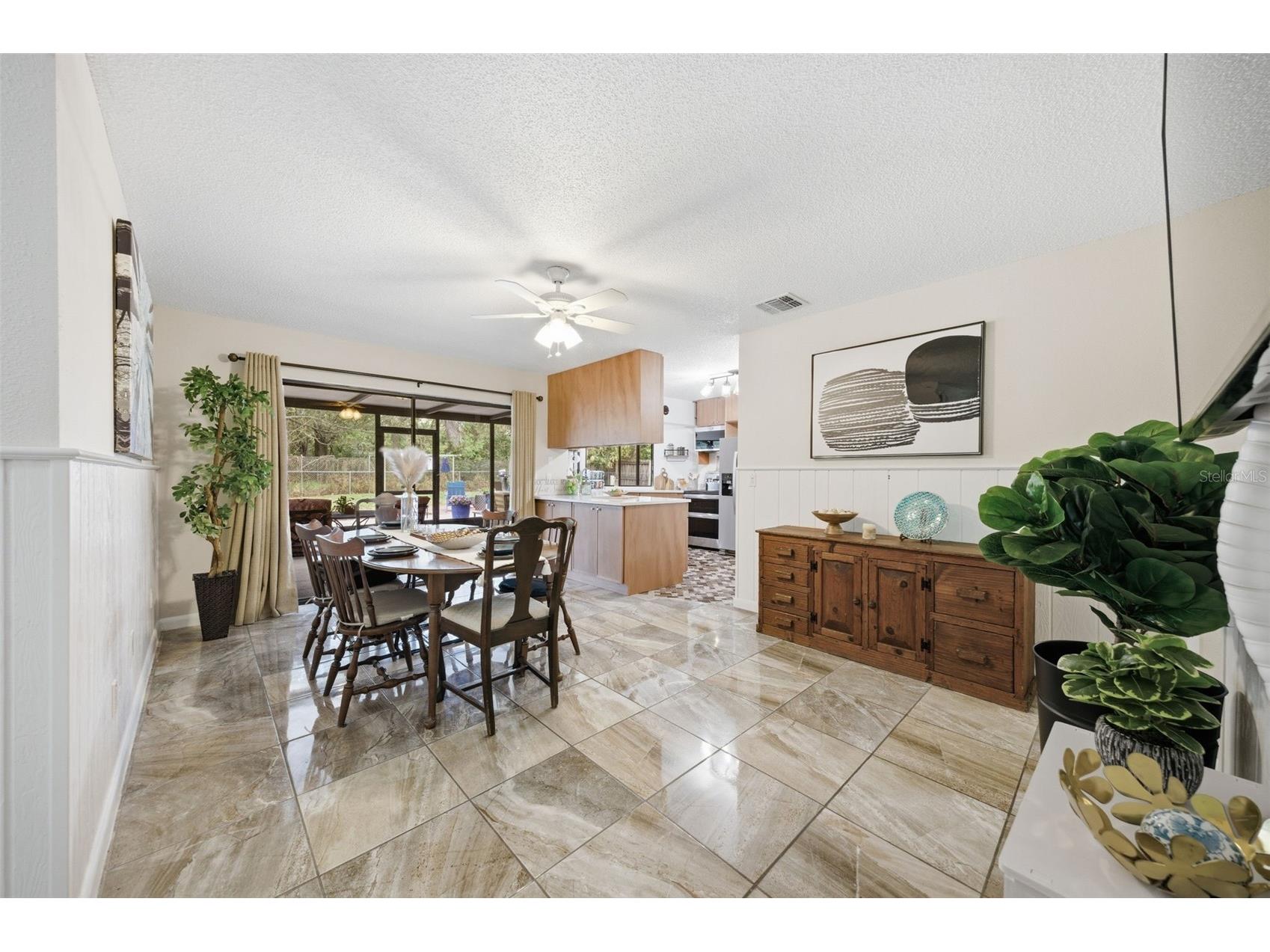 314 E 137th Avenue Tampa FL 33613 TB8474559 image20