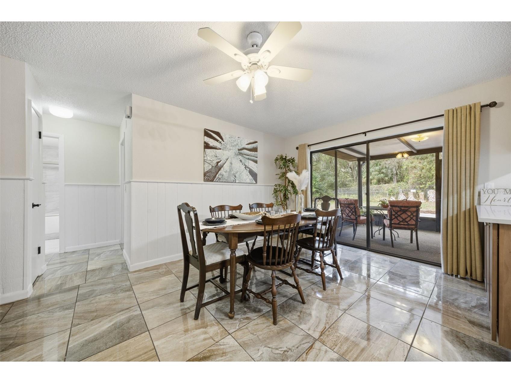 314 E 137th Avenue Tampa FL 33613 TB8474559 image21