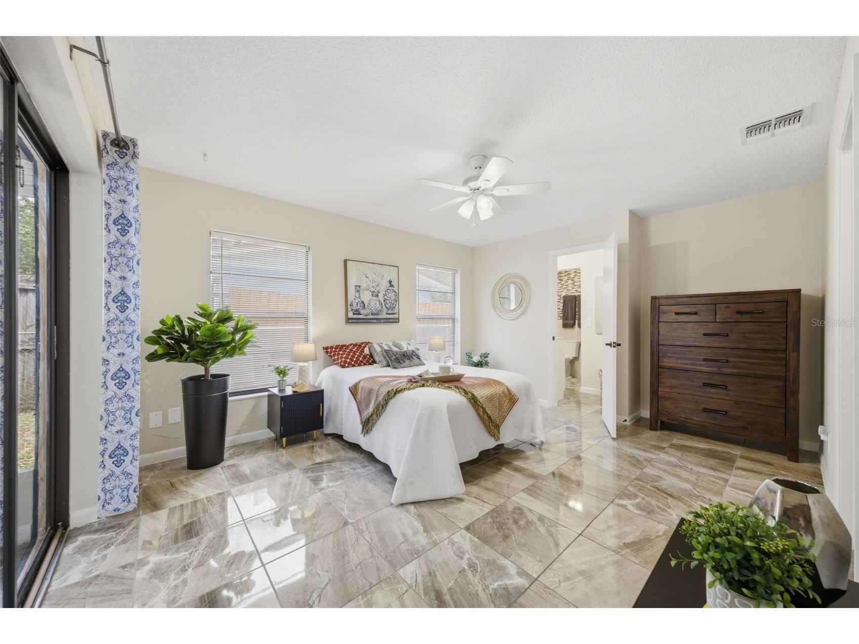 314 E 137th Avenue Tampa FL 33613 TB8474559 image24