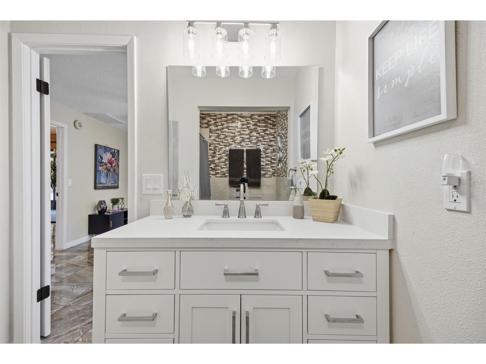 314 E 137th Avenue Tampa FL 33613 TB8474559 image28