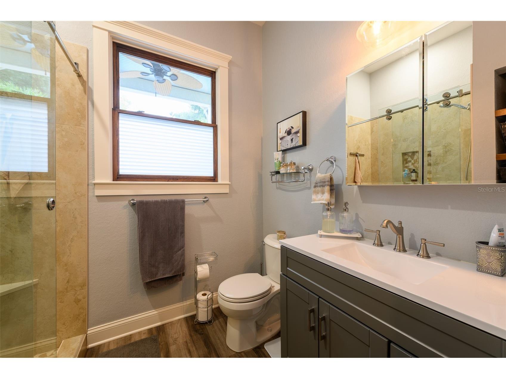 314 E Frances Avenue Tampa FL 33602 TB8522832 image20