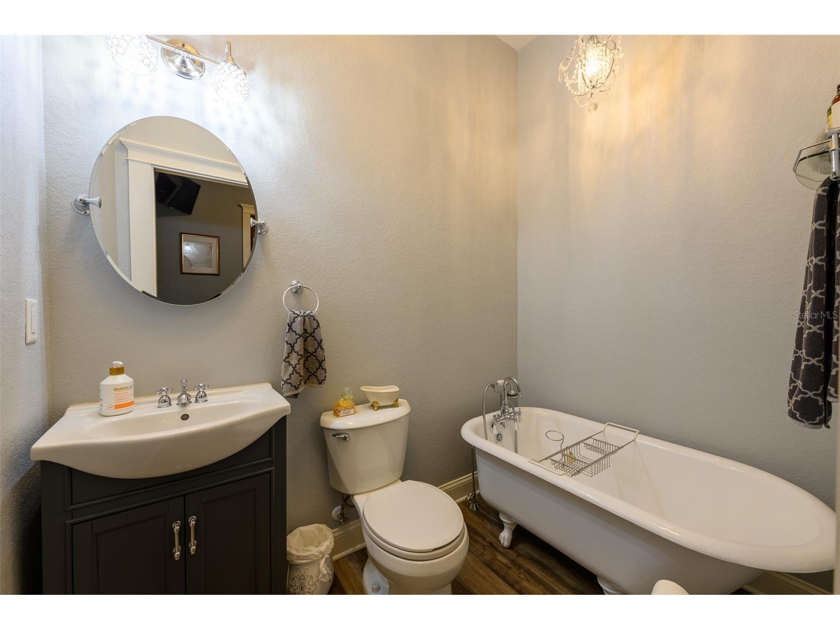 314 E Frances Avenue Tampa FL 33602 TB8522832 image23