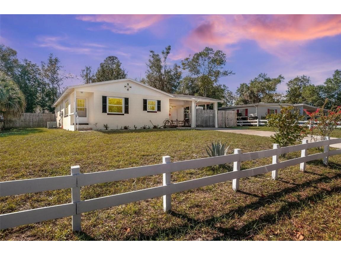 314 E Volusia Avenue Deland FL 32724 V4939251 image1