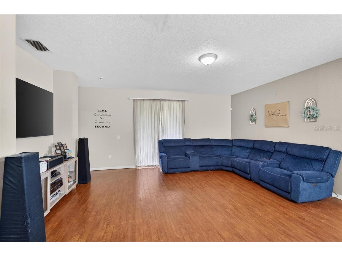 314 Highland Meadows Street Davenport FL 33837 TB8436907 image19