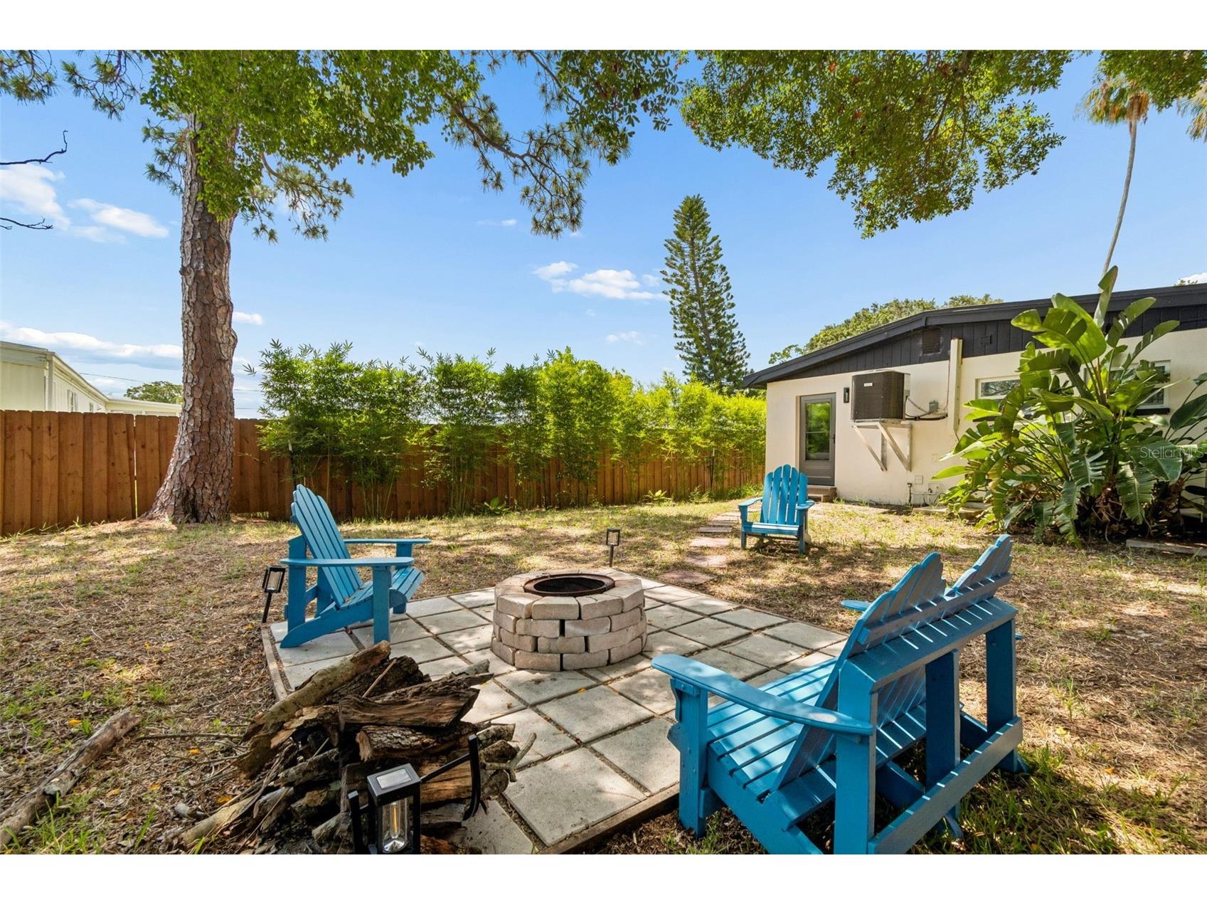 314 Indiana Avenue Crystal Beach FL 34681 TB8517747 image5