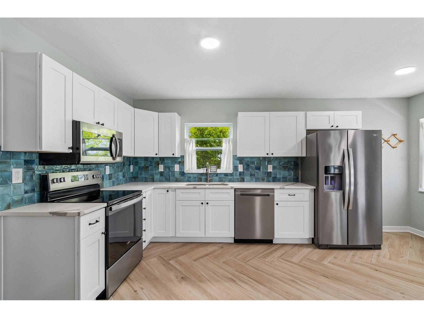 314 Indiana Avenue Crystal Beach FL 34681 TB8517747 image9