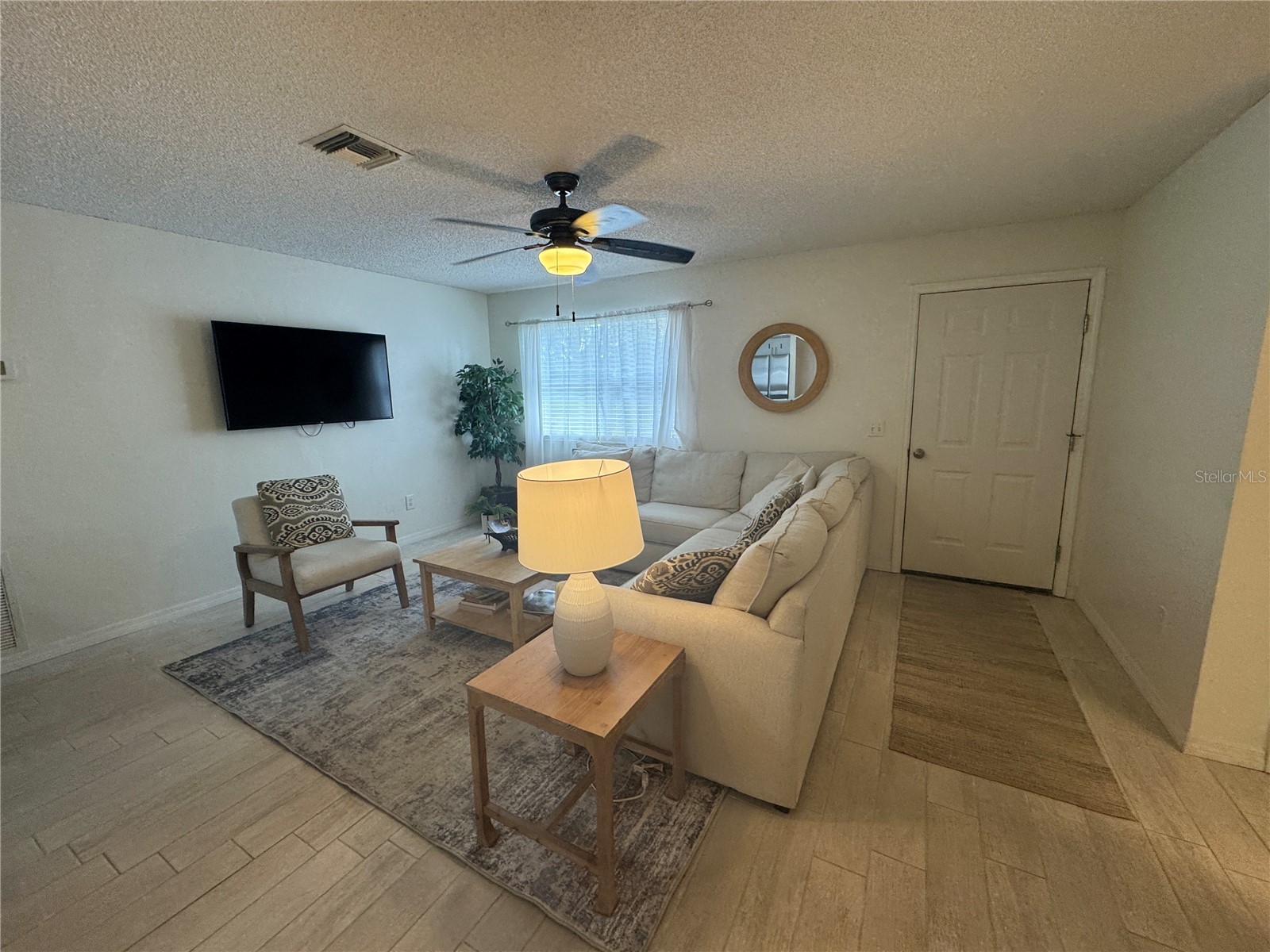 314 Juarez Way Lady Lake FL 32159 G5112190 image2