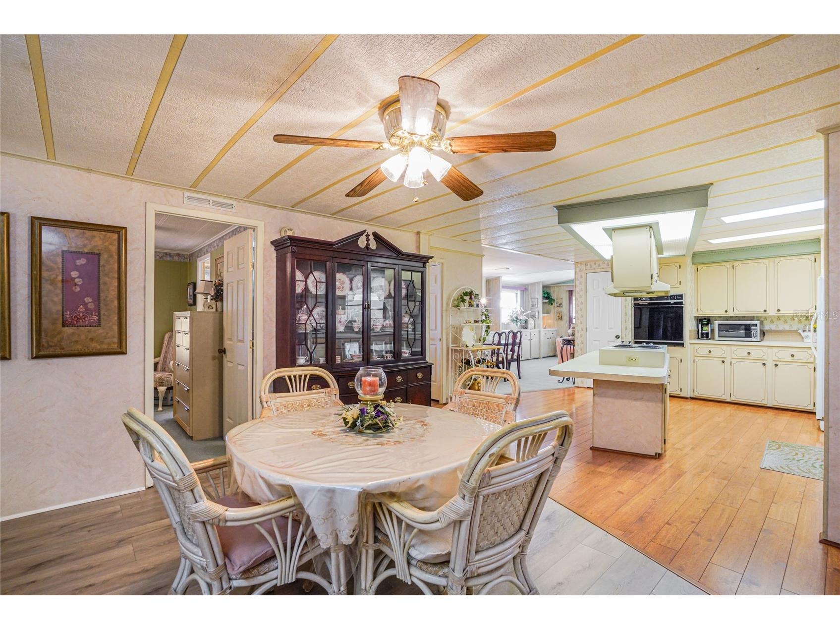 314 Mariner Drive North Port FL 34287 A4691954 image17