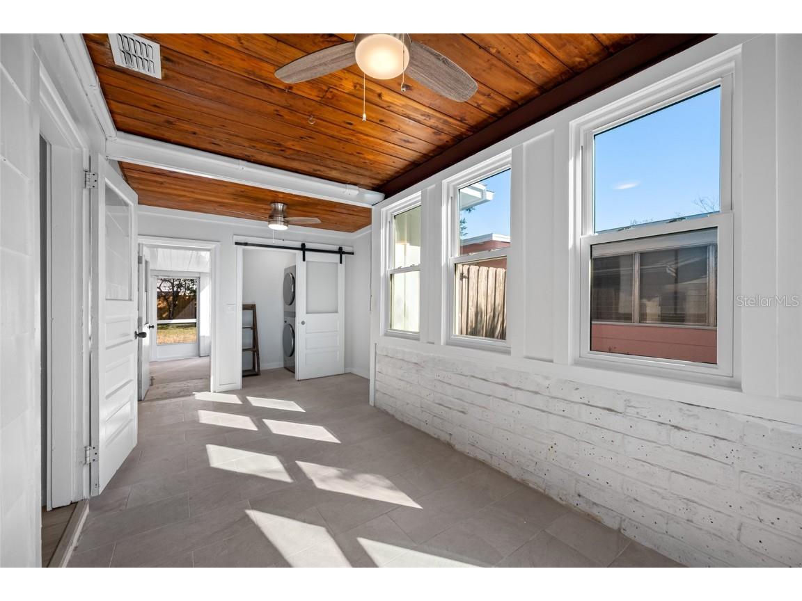 314 Maryland Avenue Crystal Beach FL 34681 TB8448556 image19