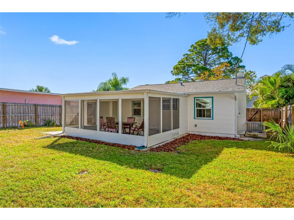 314 Maryland Avenue Crystal Beach FL 34681 TB8448556 image20