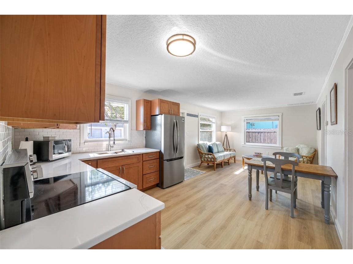 314 Maryland Avenue Crystal Beach FL 34681 TB8448556 image6