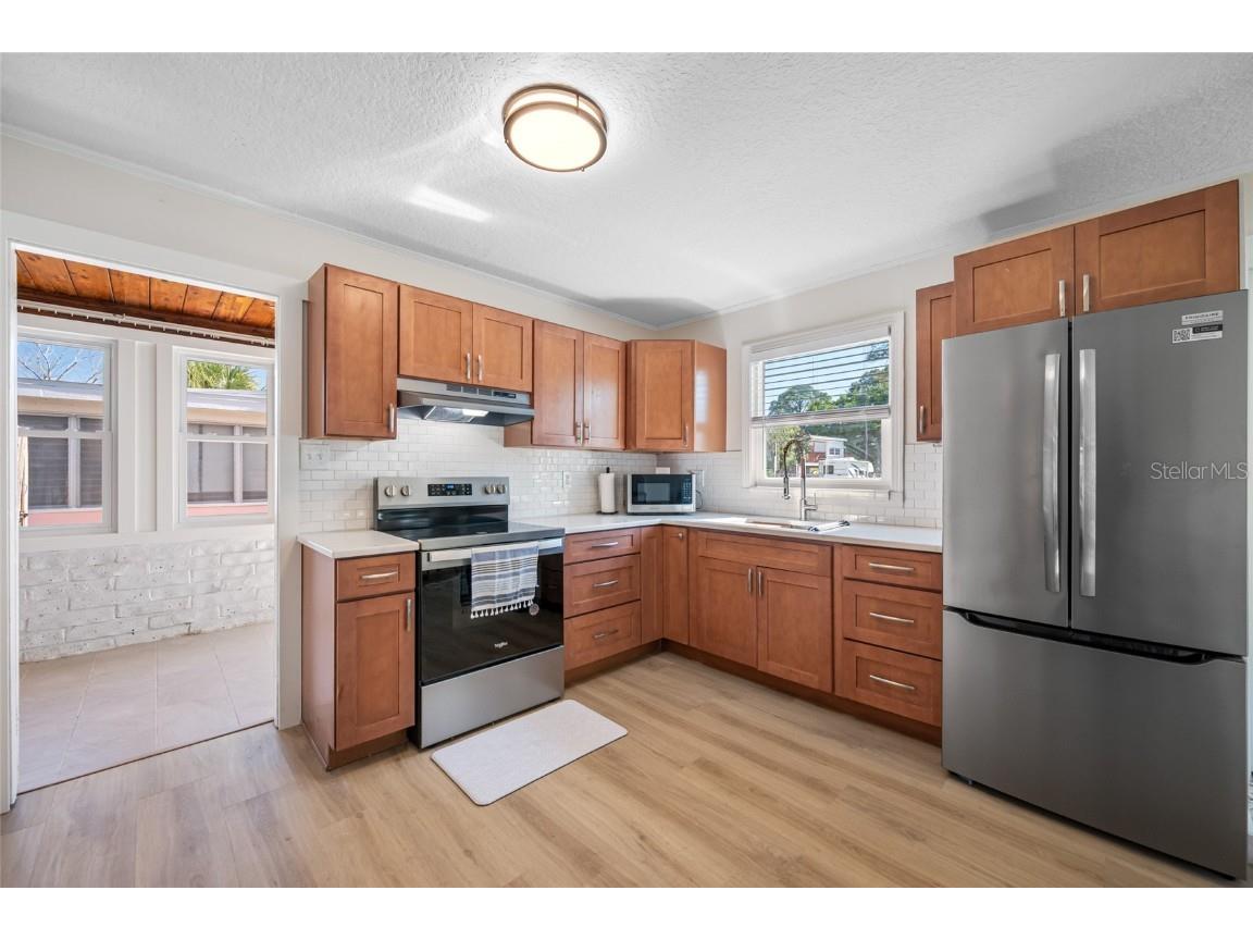 314 Maryland Avenue Crystal Beach FL 34681 TB8448556 image7