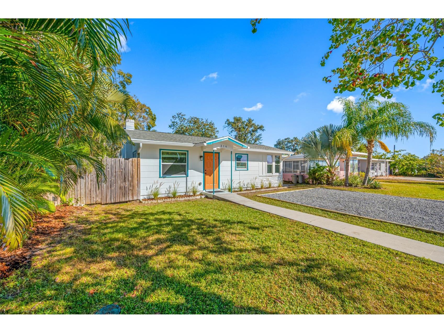 314 Maryland Avenue Crystal Beach FL 34681 TB8500626 image1