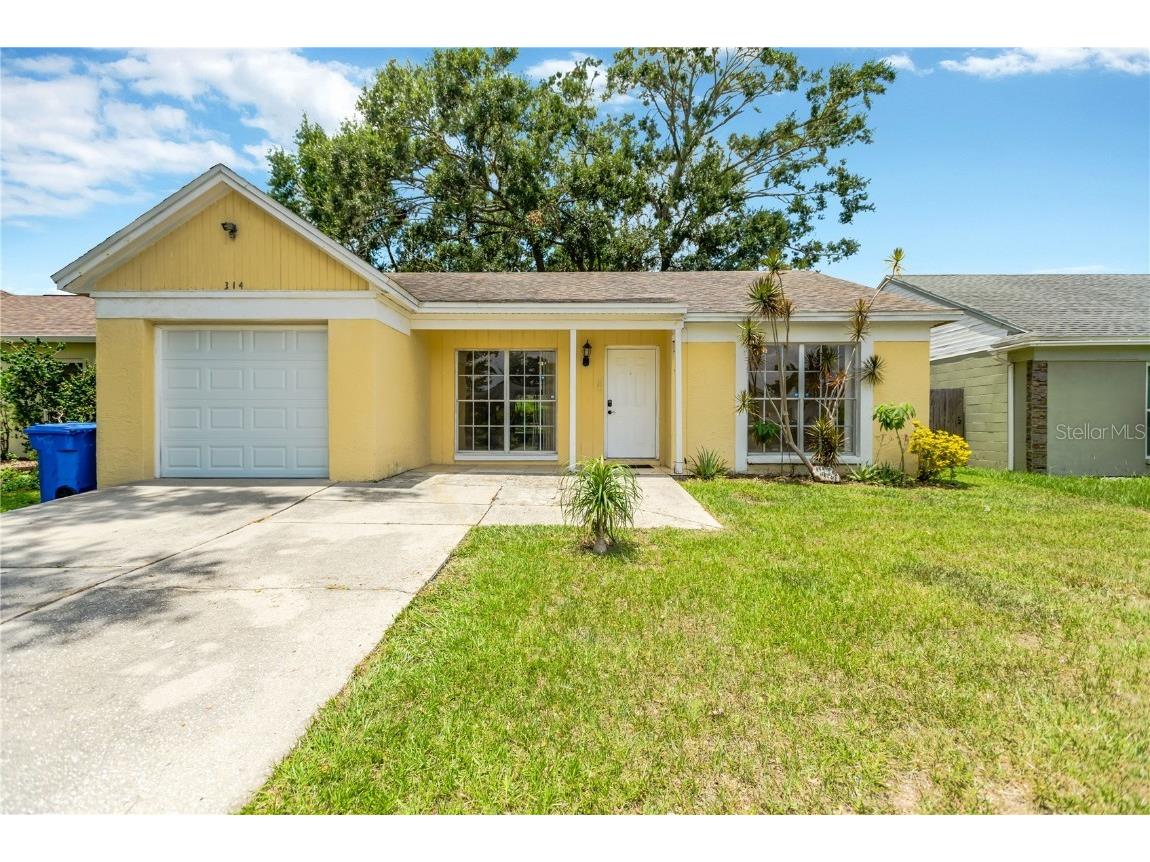 314 Regal Park Drive Valrico FL 33594 TB8406626 image1