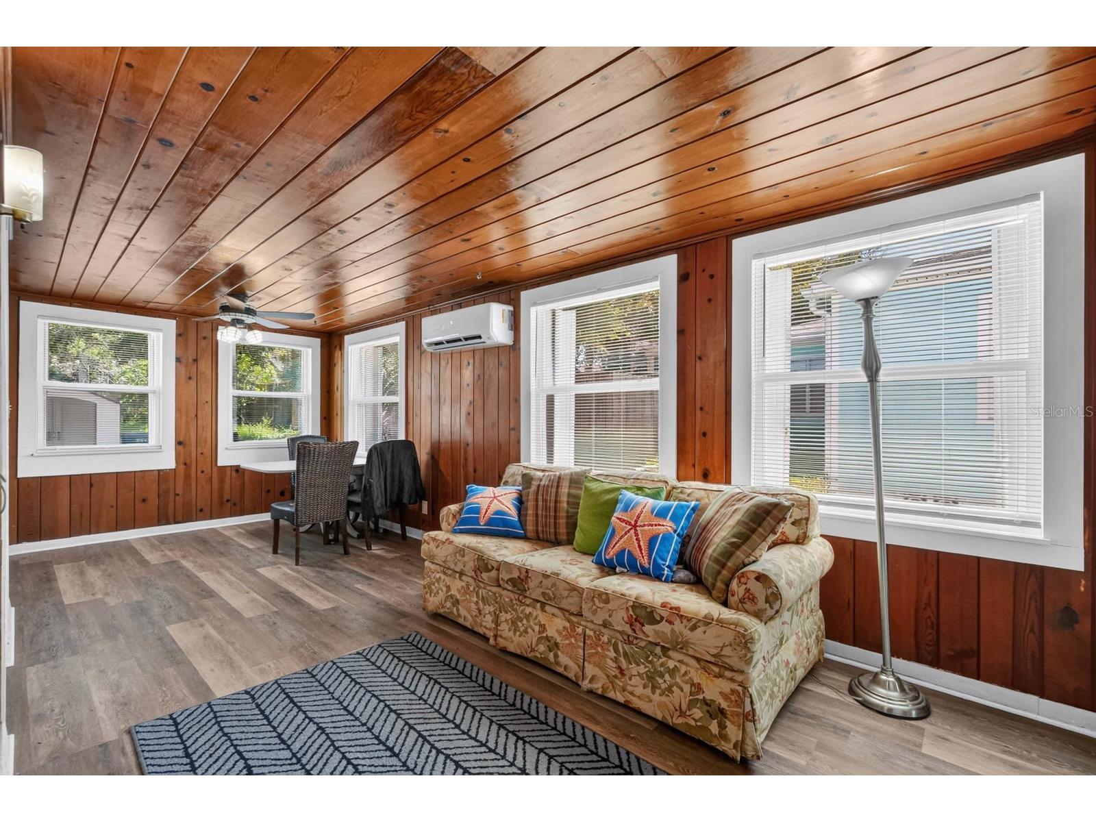 314 Revilo Boulevard Daytona Beach FL 32118 FC319601 image11