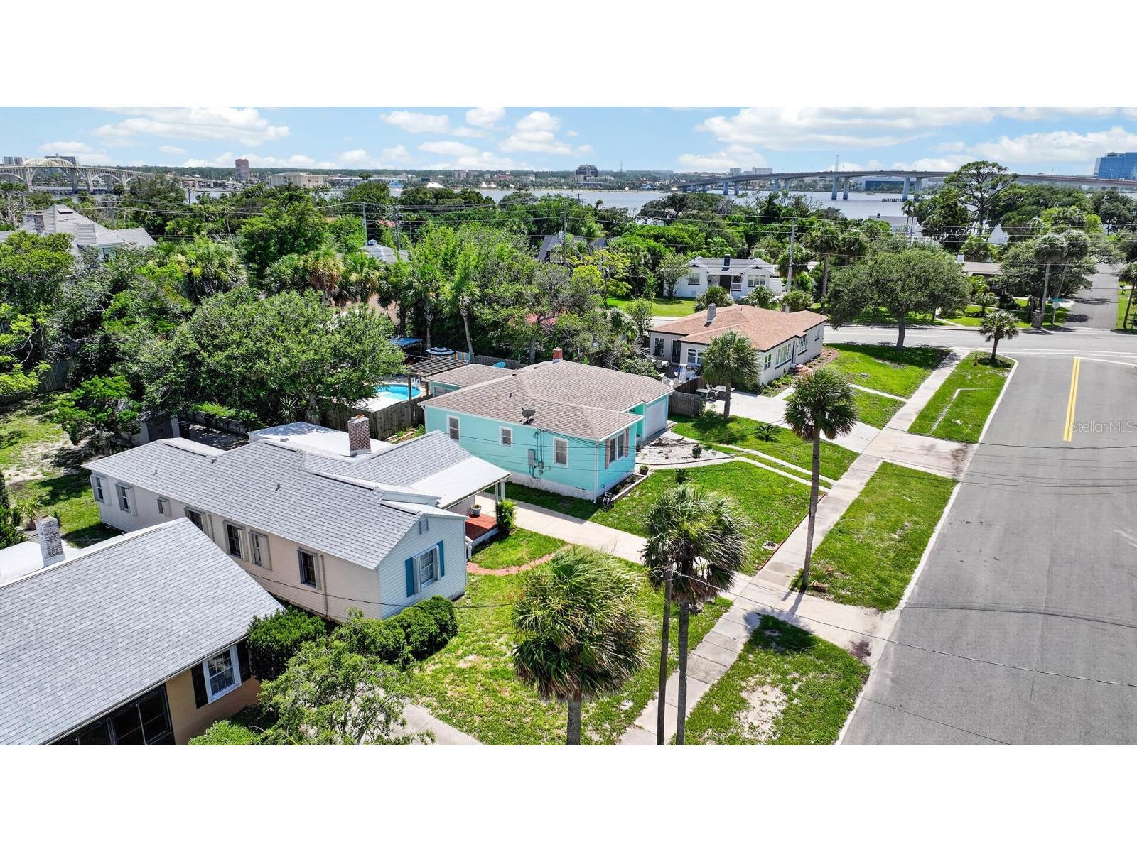 314 Revilo Boulevard Daytona Beach FL 32118 FC319601 image46