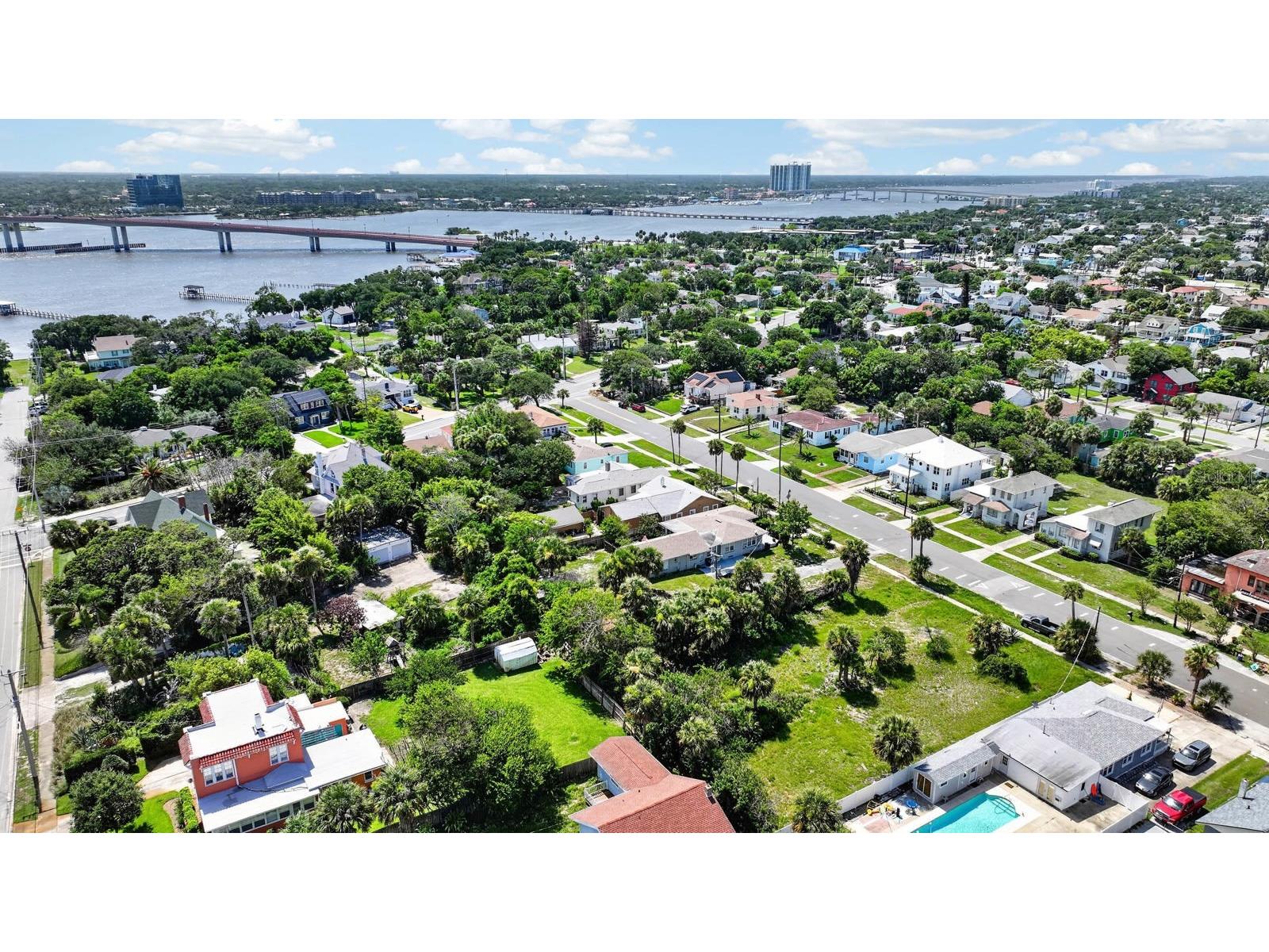 314 Revilo Boulevard Daytona Beach FL 32118 FC319601 image50