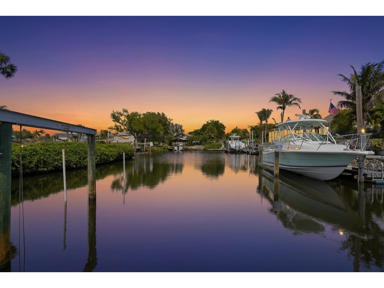 314 S Shore Drive Osprey FL 34229 TB8510971 image13