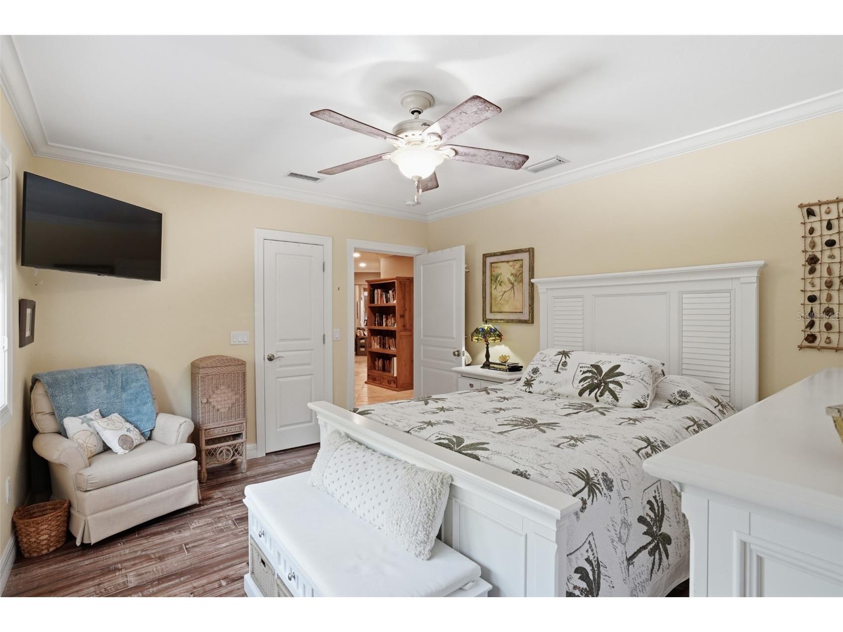 314 S Shore Drive Osprey FL 34229 TB8510971 image58