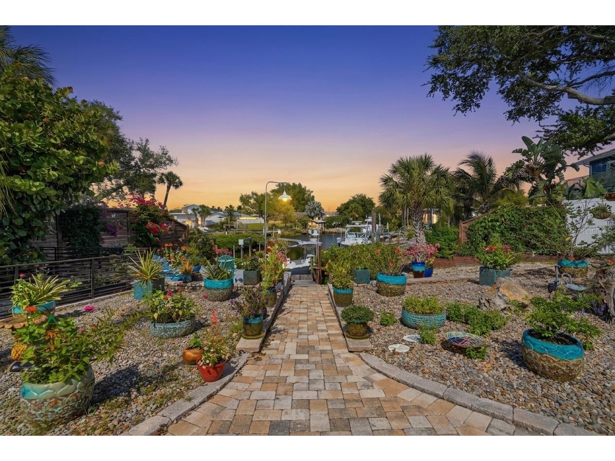 314 S Shore Drive Osprey FL 34229 TB8510971 image98